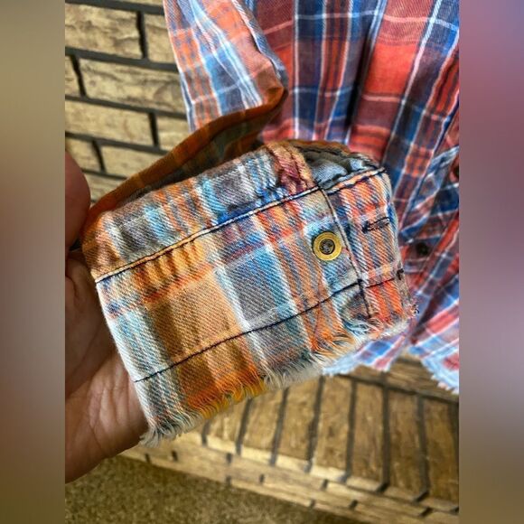 Sneak peek flannel‎ - Picture 3 of 7